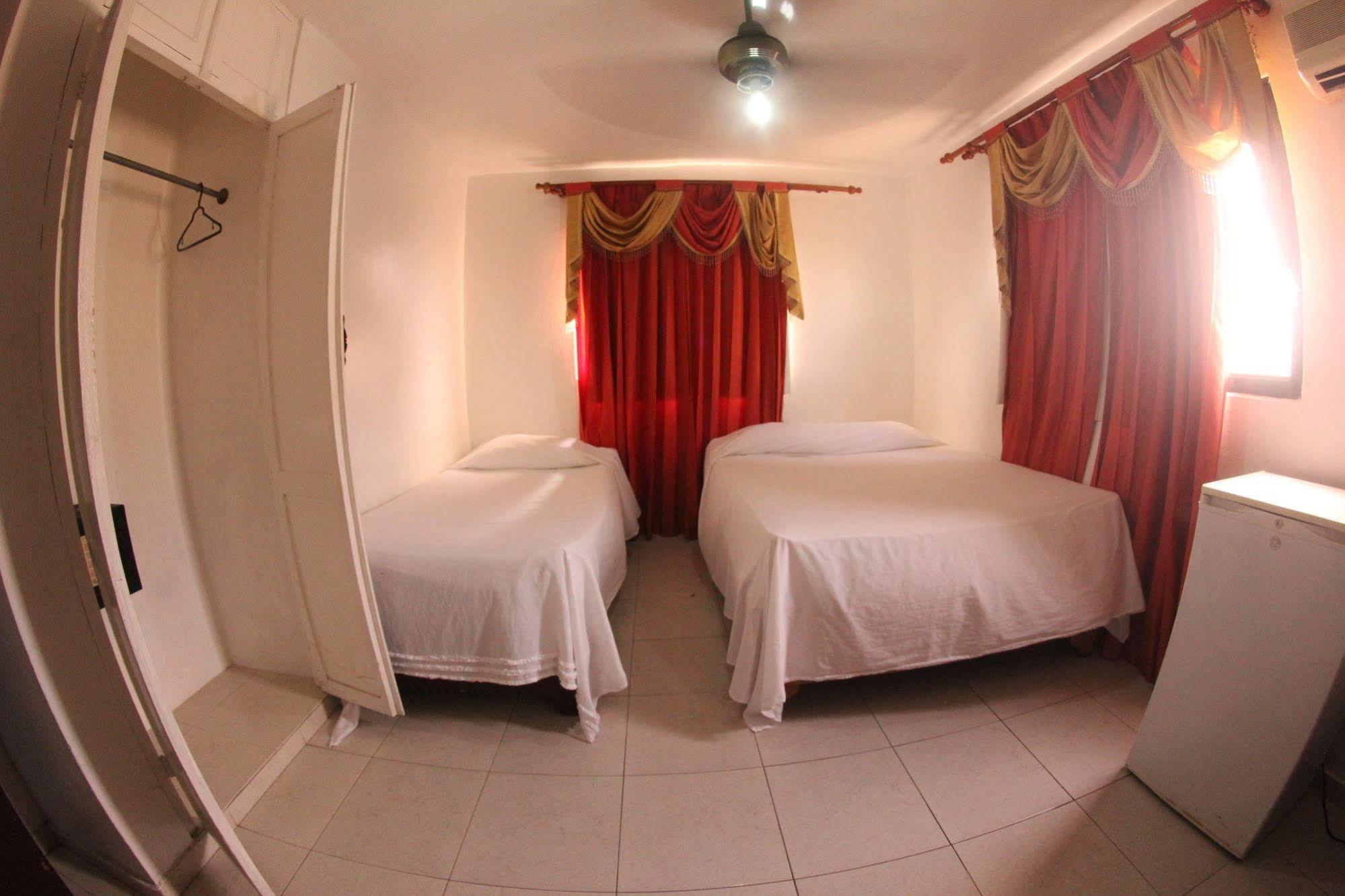 La Residencia Hotel Santo Domingo Exterior photo