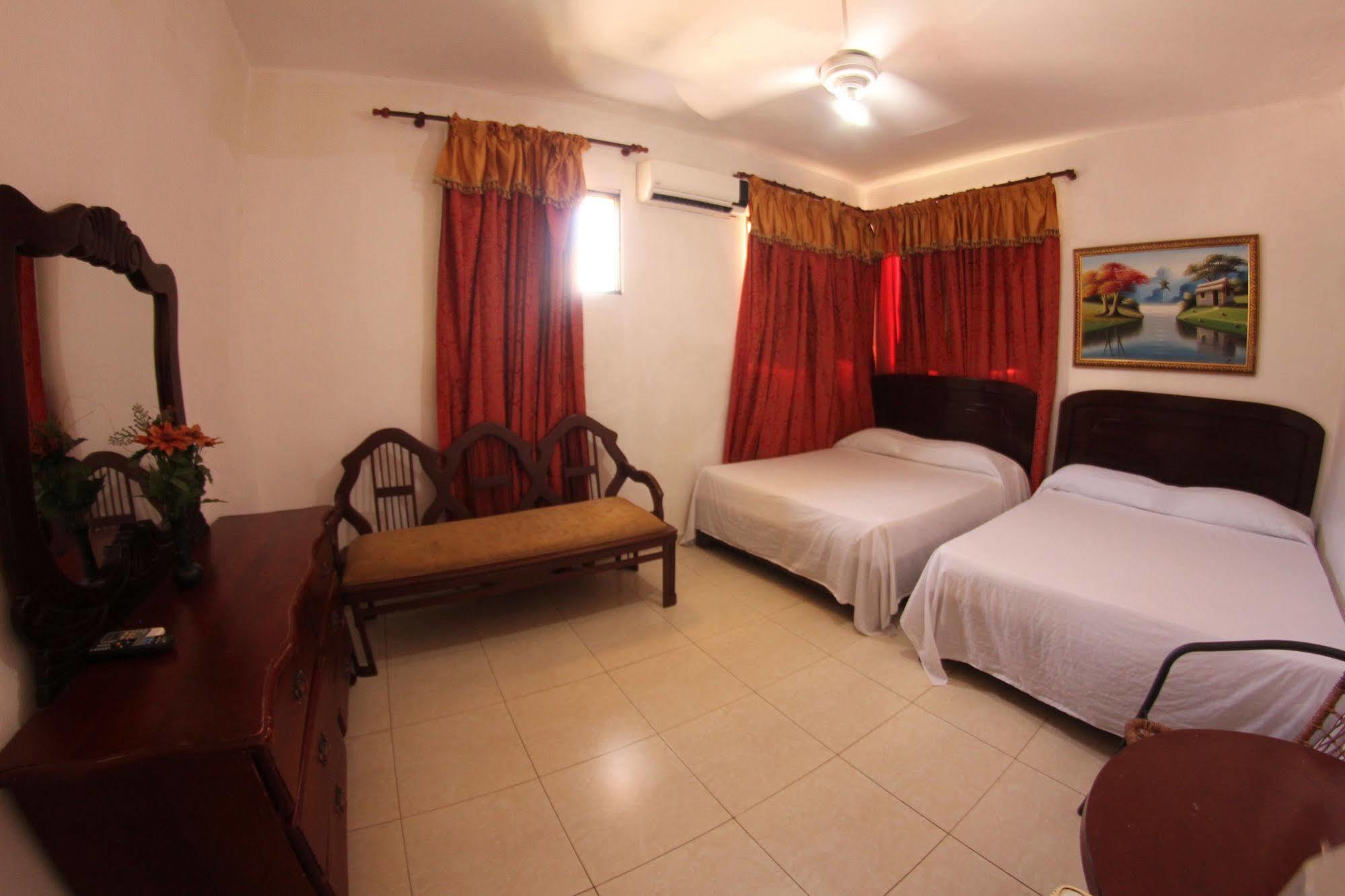 La Residencia Hotel Santo Domingo Exterior photo